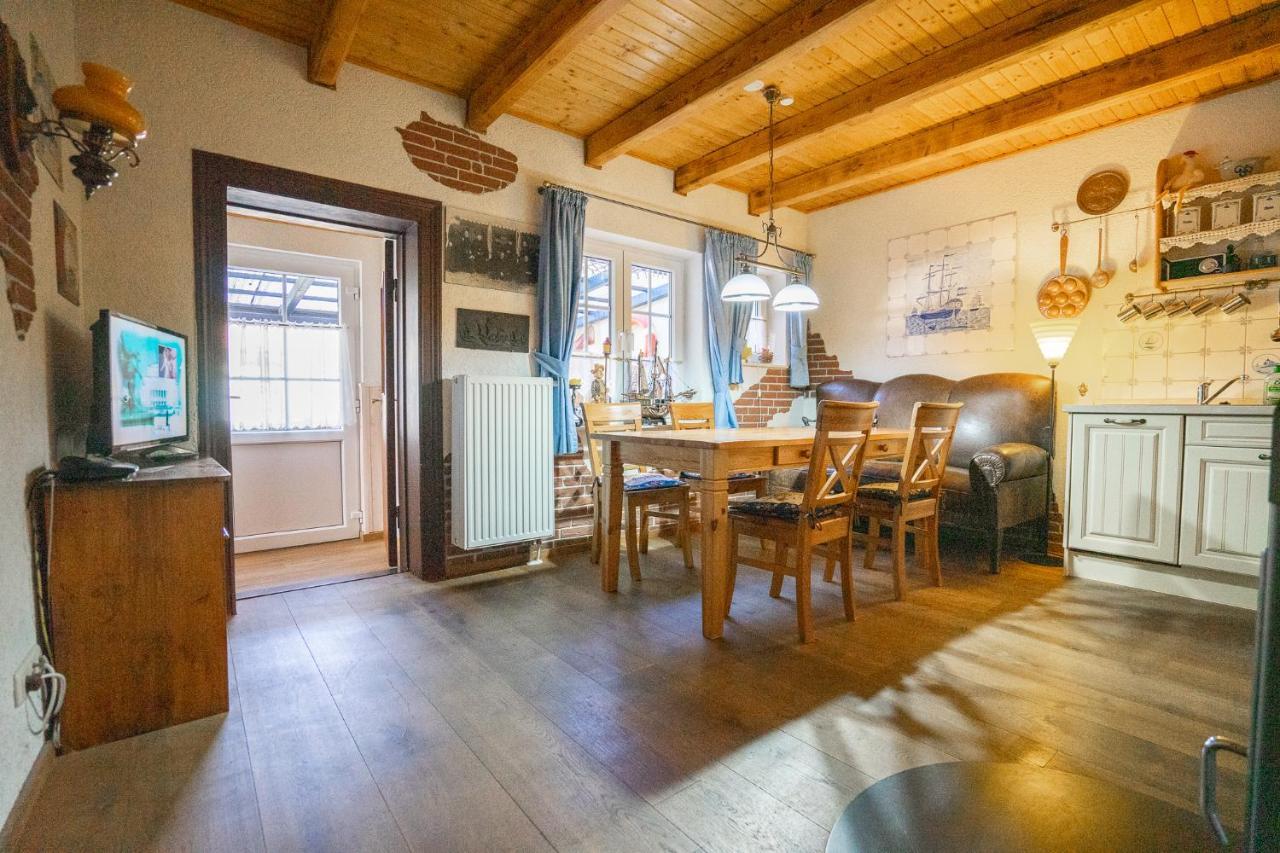 Godewind Haus Wattwurm Lägenhet Büsum Exteriör bild